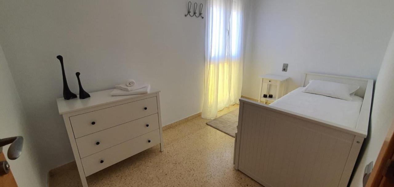 Apartament Mia Lägenhet Deltebre Exteriör bild